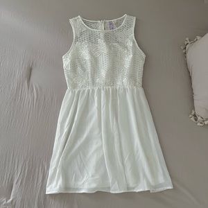 Francescas White Lace Dress